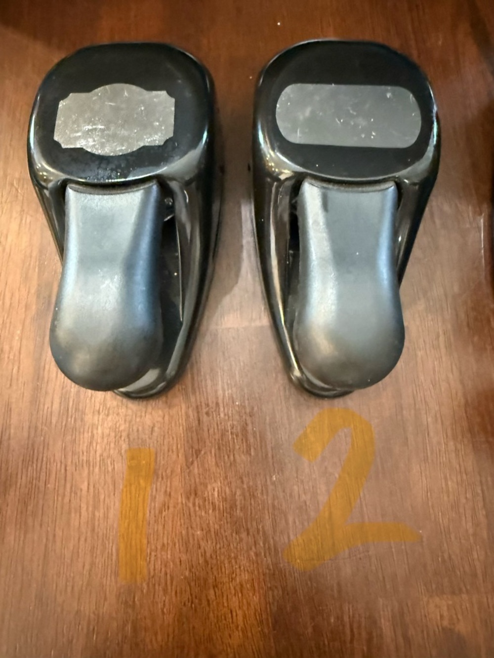 Stampin' Up! Black Decorative Paper Punches (Pair)